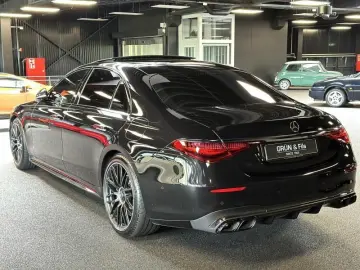 S 63 AMG E-performance