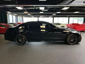 S 63 AMG E-performance