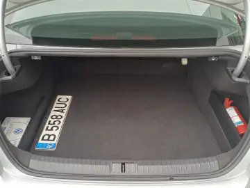 Volkswagen PASSAT 2.0 Tdi 150 CP DSG Highline