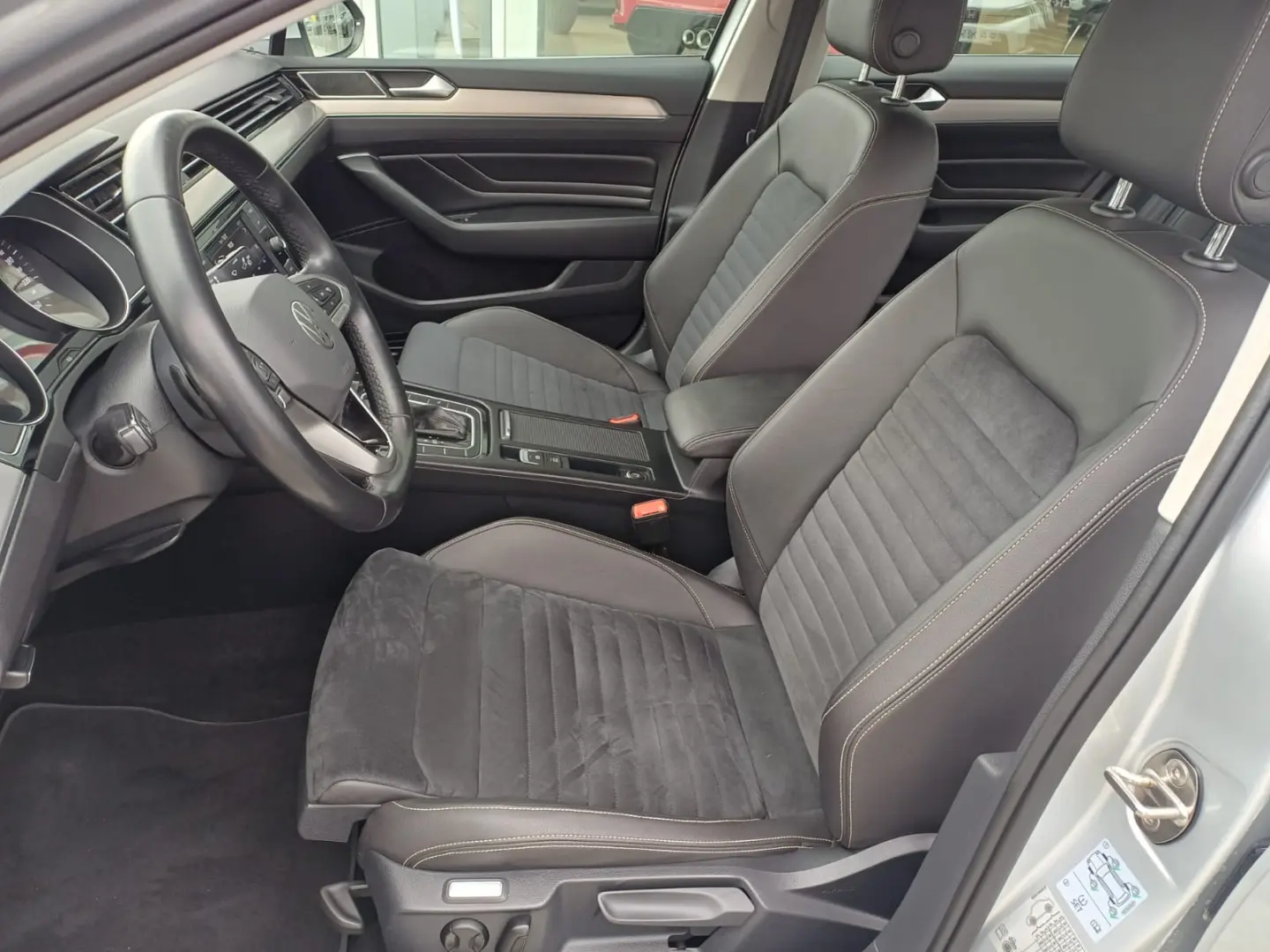 Volkswagen PASSAT 2.0 Tdi 150 CP DSG Highline