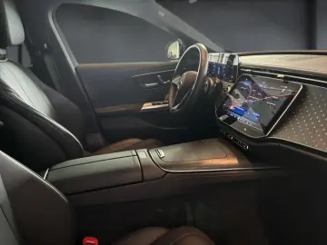 E 200 Avantgarde+Navi+AHK+Kamera+Memory+Ambiente