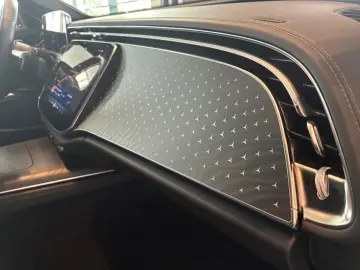 E 200 Avantgarde+Navi+AHK+Kamera+Memory+Ambiente