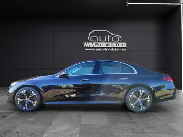E 220 d Lim Avantgarde/Pano/Shz/Winterpaket/Navi
