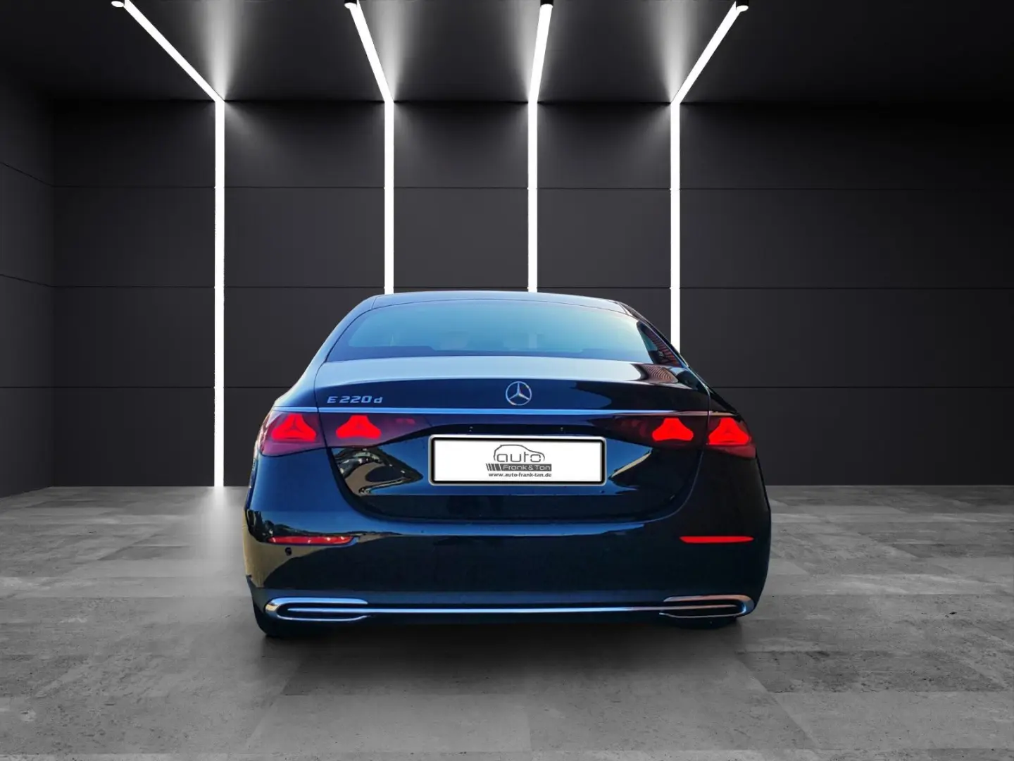 E 220 d Lim Avantgarde/Pano/Shz/Winterpaket/Navi