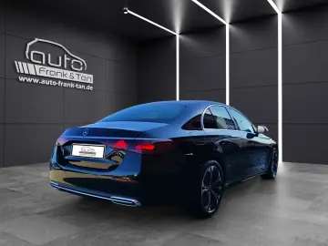 E 220 d Lim Avantgarde/Pano/Shz/Winterpaket/Navi