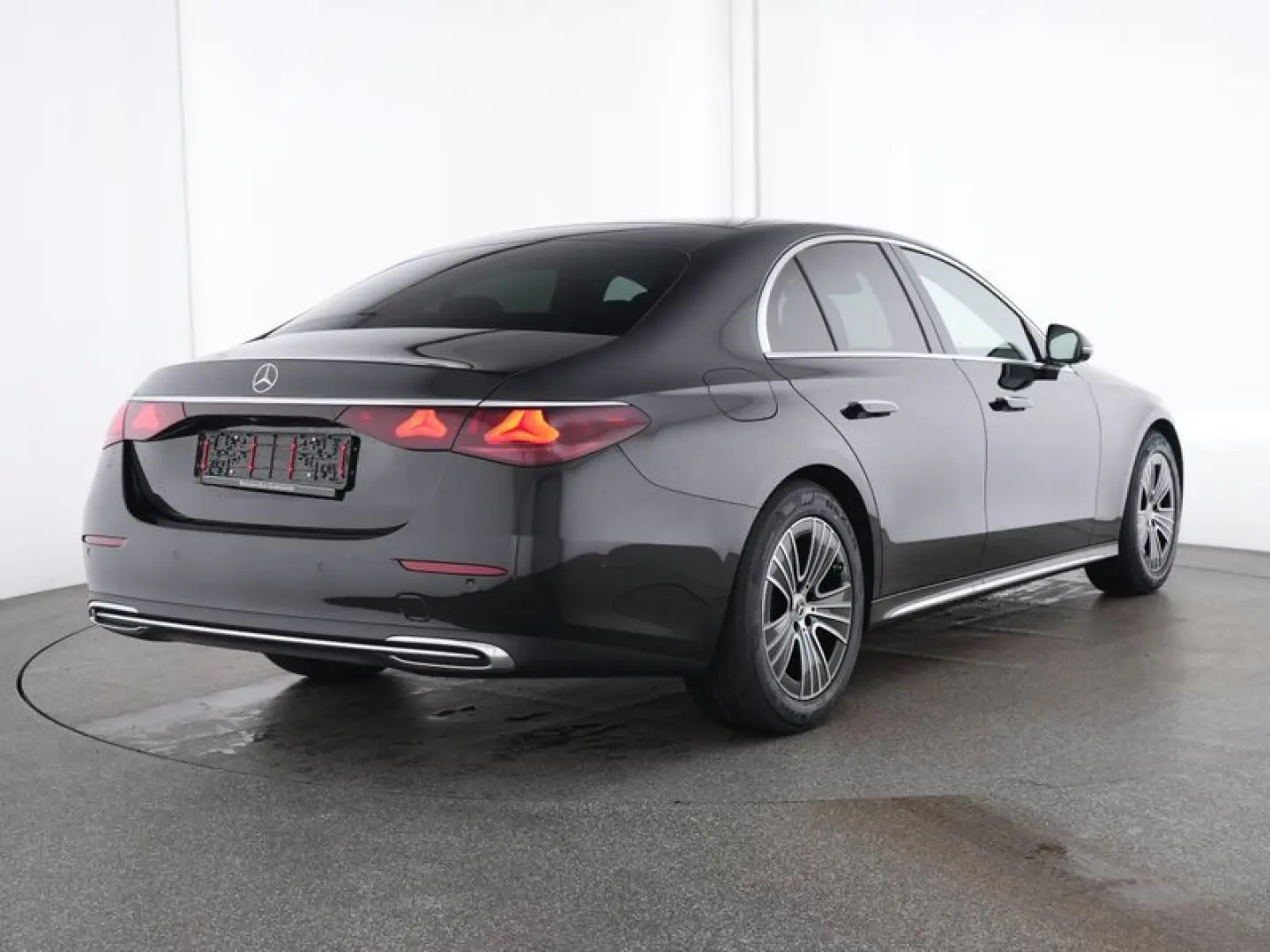 E 200 *Leder*Burmester*Distronic*360°*Sitzklima*