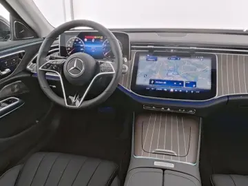 E 200 *Leder*Burmester*Distronic*360°*Sitzklima*