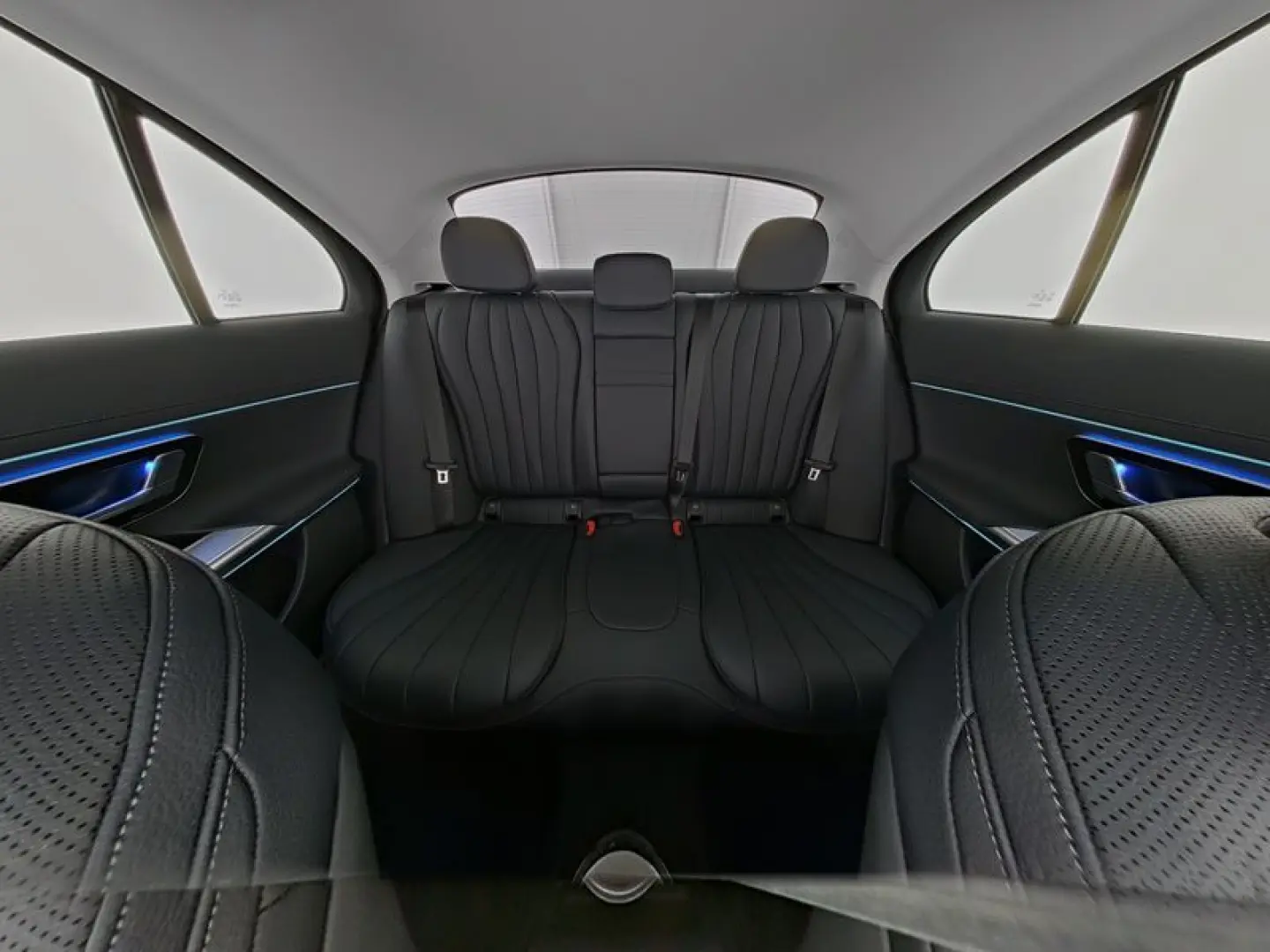 E 200 *Leder*Burmester*Distronic*360°*Sitzklima*