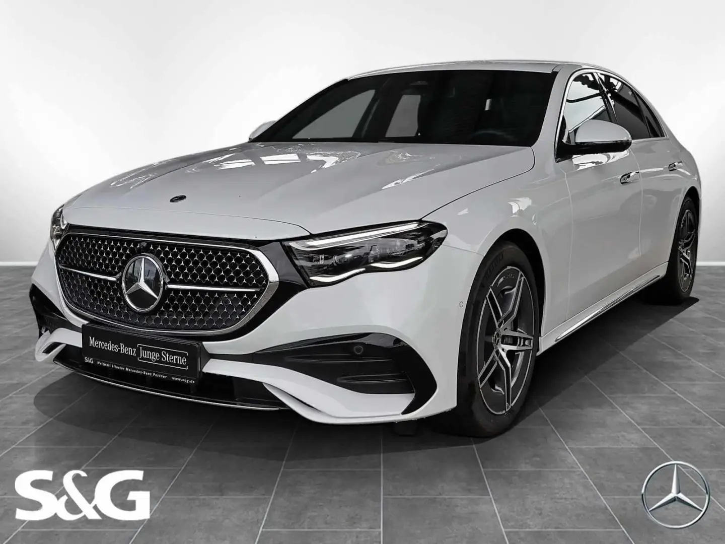 E 200 AMG DISTRONIC+TOTWINKEL+MEMORY+360°+19