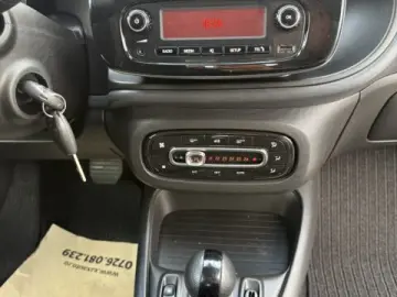 Smart EQ Fortwo electric