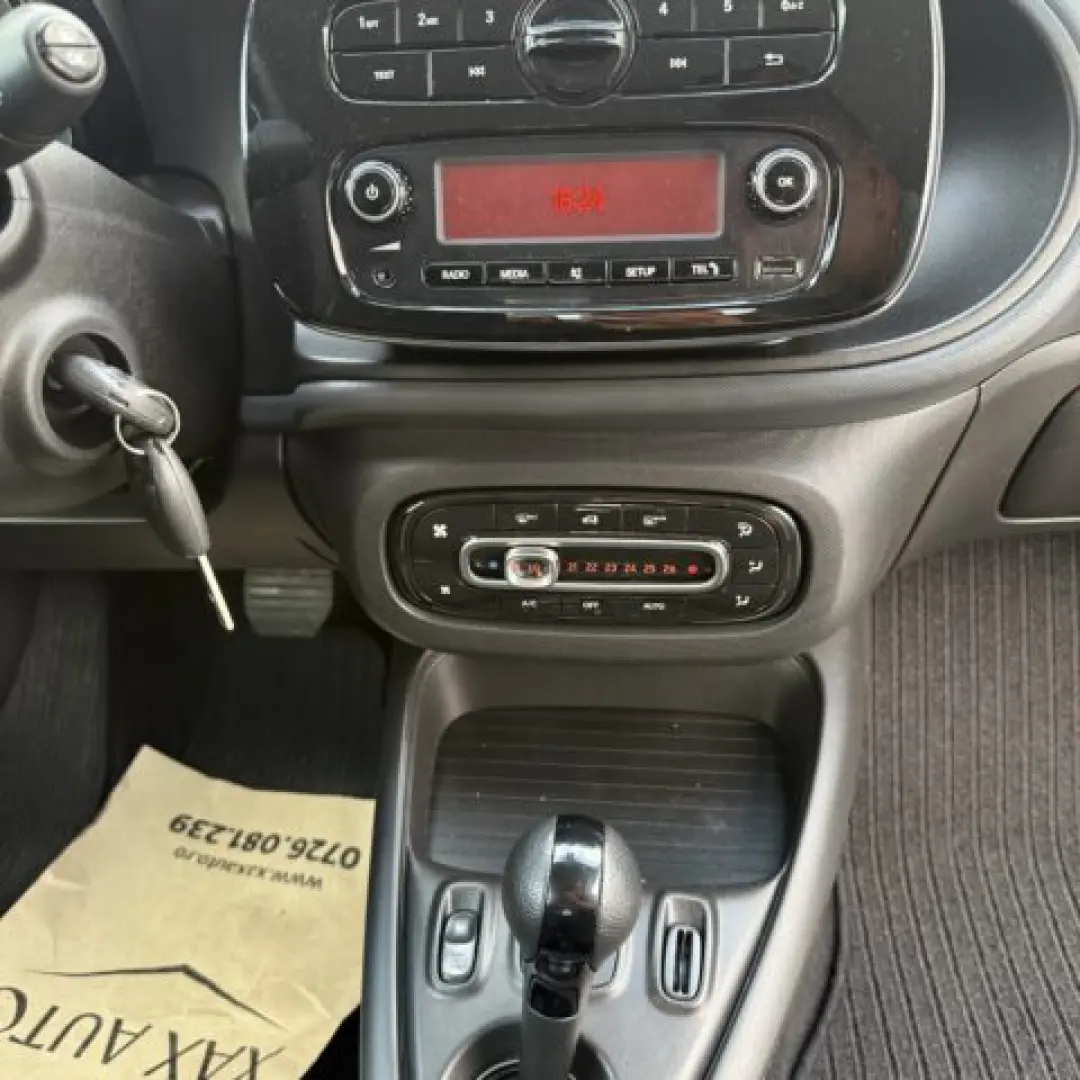 Smart EQ Fortwo electric