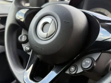 Smart EQ Fortwo electric