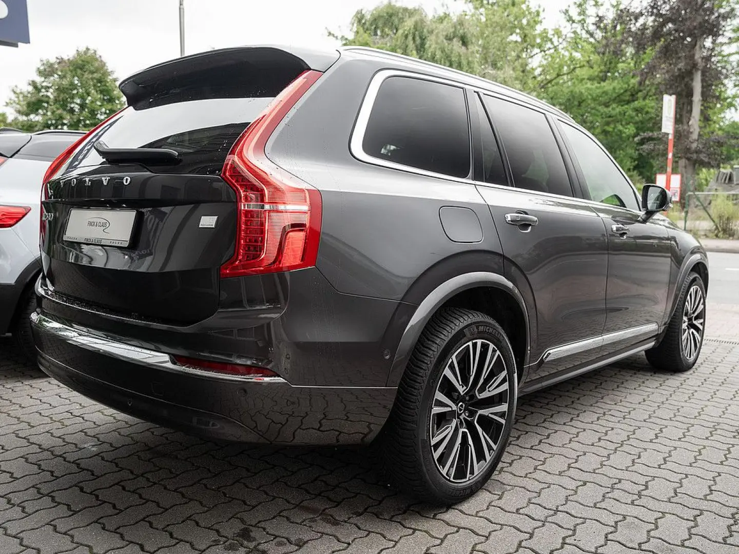 XC90 T8 AWD Plus Bright