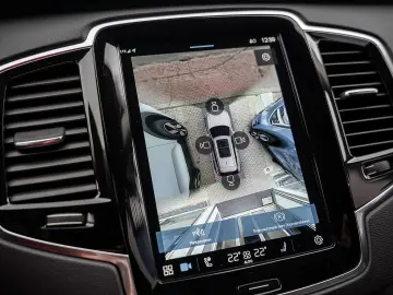 XC90 T8 AWD Plus Bright