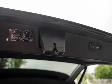 XC90 T8 AWD Plus Bright