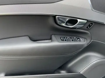 XC90 T8 AWD Plug-in 7 Seat