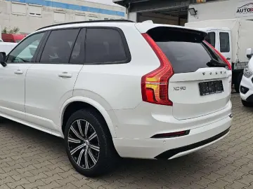 XC90 Plus Dark AWD 7 Sitzer