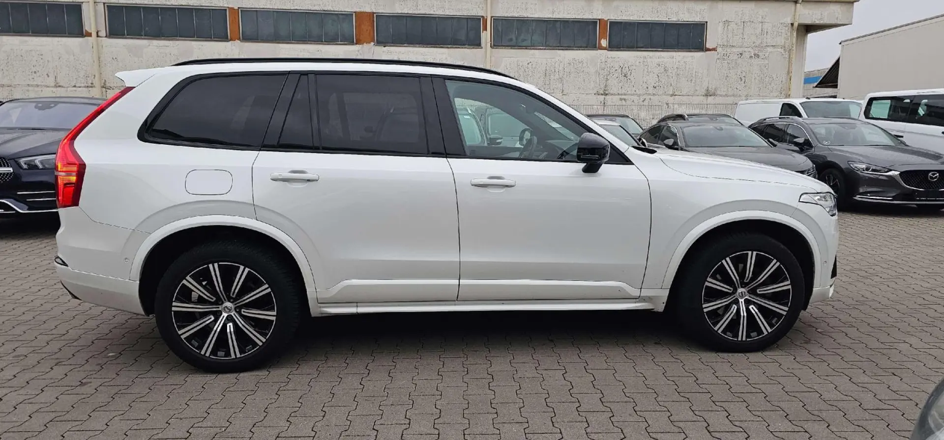 XC90 Plus Dark AWD 7 Sitzer
