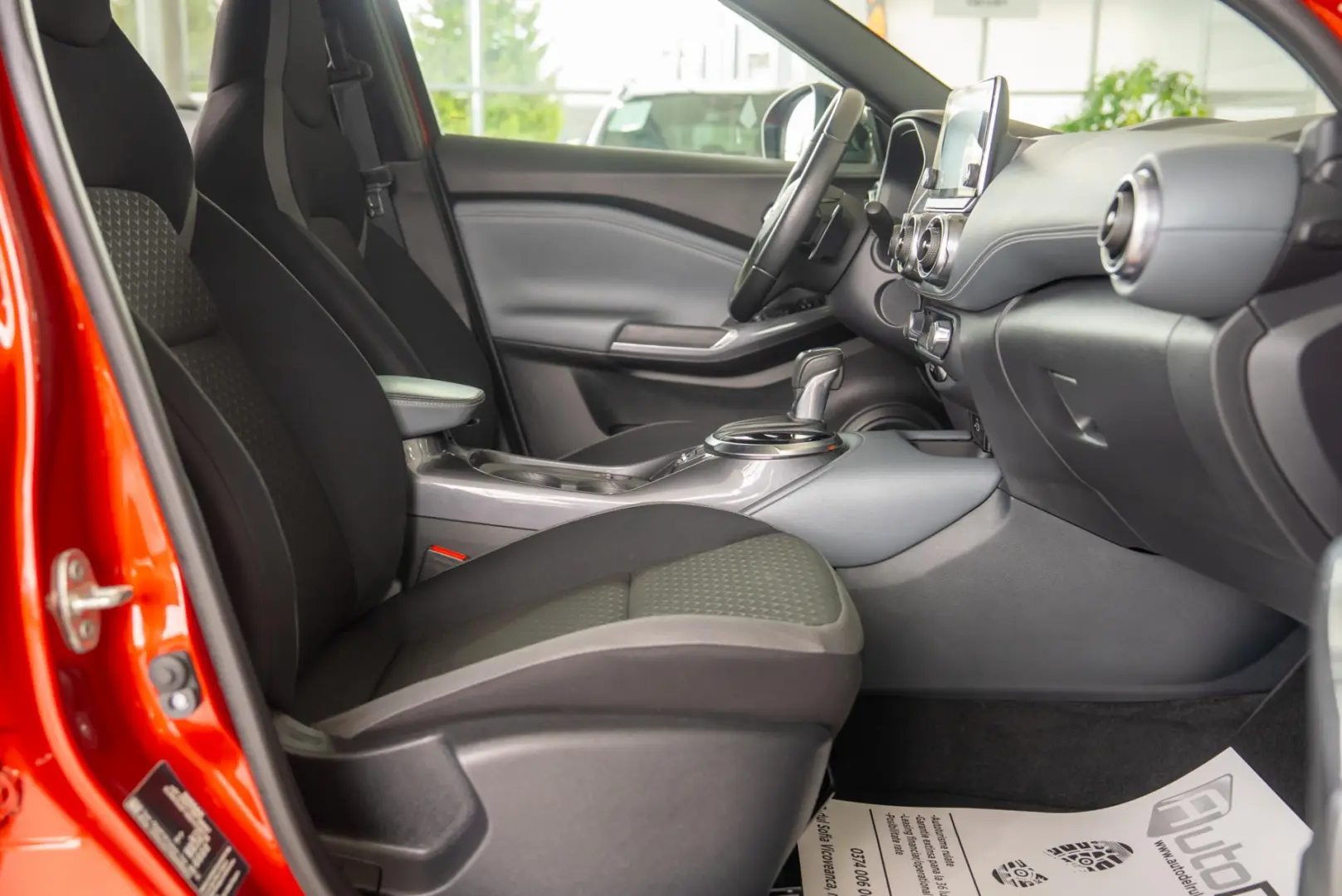 Nissan Juke 1.0 DIG-T DCT 