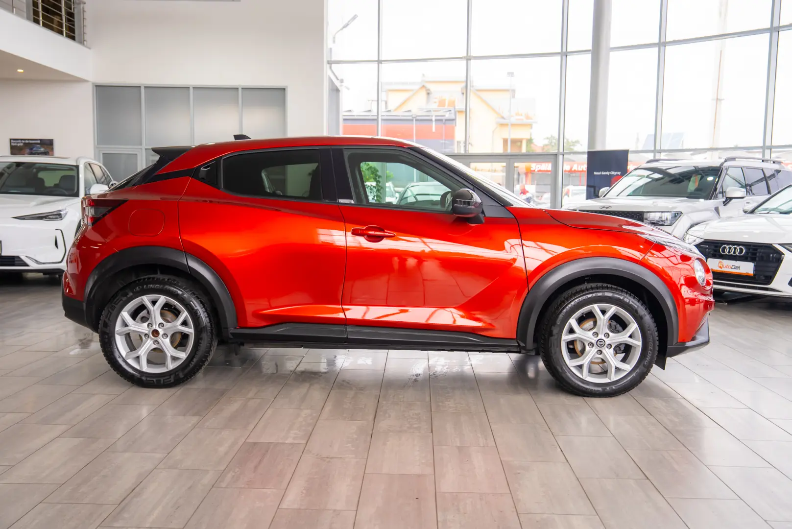 Nissan Juke 1.0 DIG-T DCT  N-Connecta