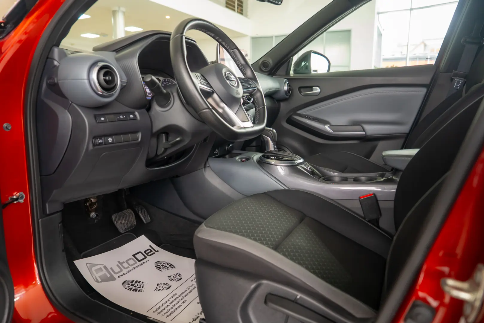 Nissan Juke 1.0 DIG-T DCT  N-Connecta