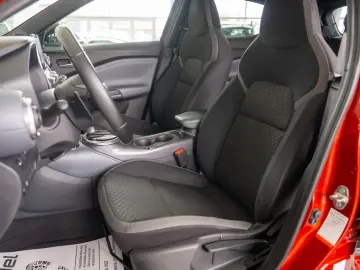 Nissan Juke 1.0 DIG-T DCT  N-Connecta