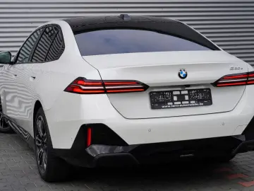 520d M Sport PANO HUD 360 MEMO H&K KOMFORT