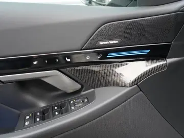 520d M Sport PANO HUD 360 MEMO H&K KOMFORT