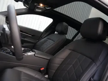 520d M Sport PANO HUD 360 MEMO H&K KOMFORT