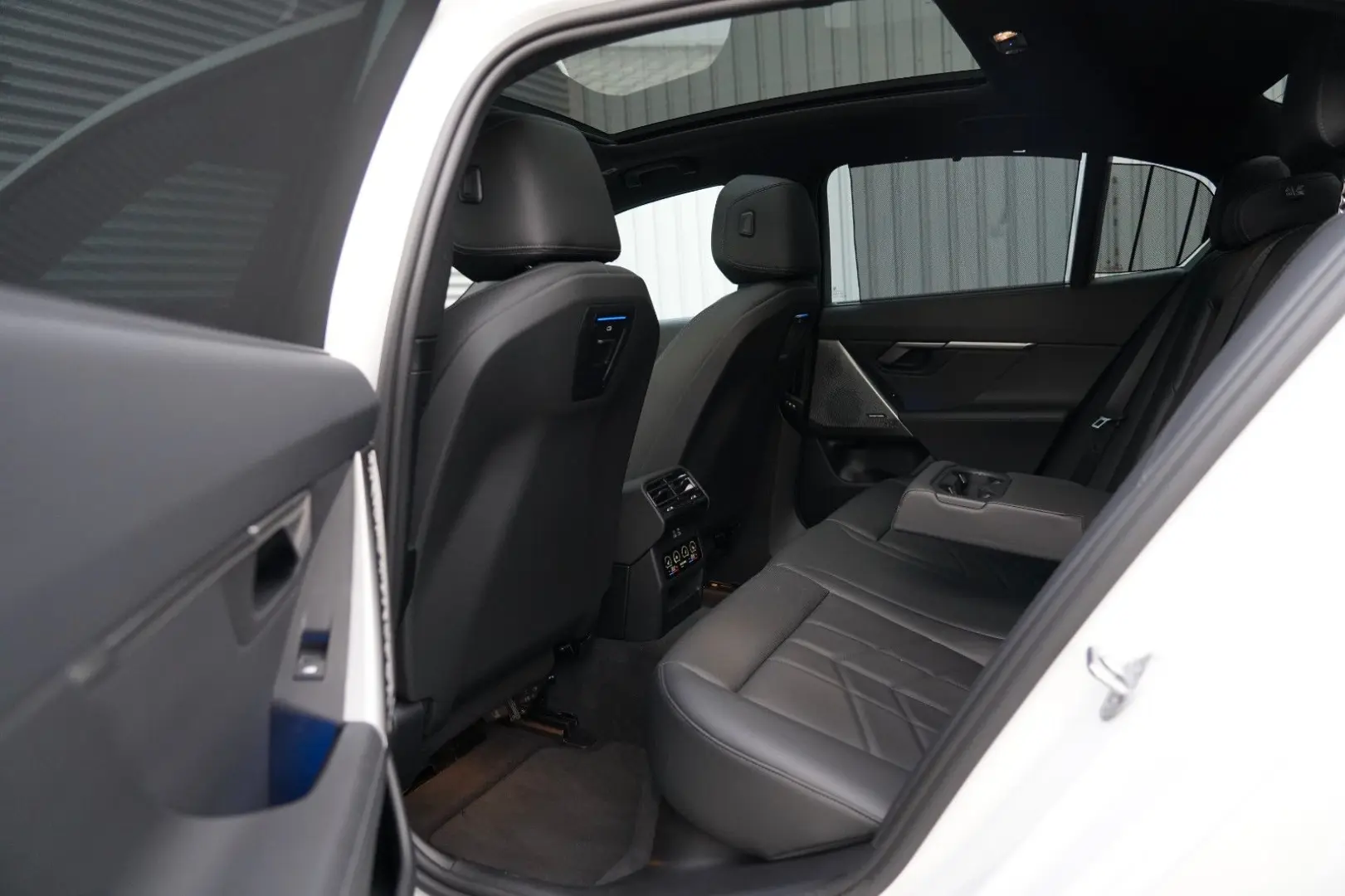 520d M Sport PANO HUD 360 MEMO H&K KOMFORT