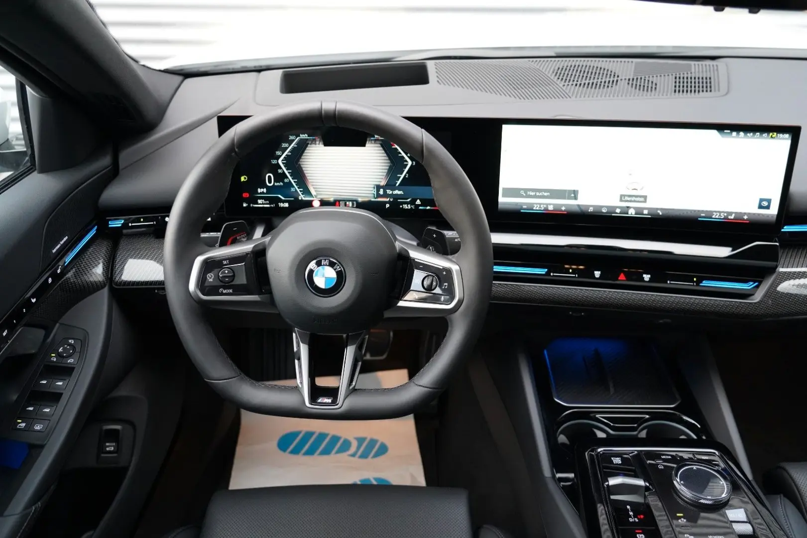 520d M Sport PANO HUD 360 MEMO H&K KOMFORT