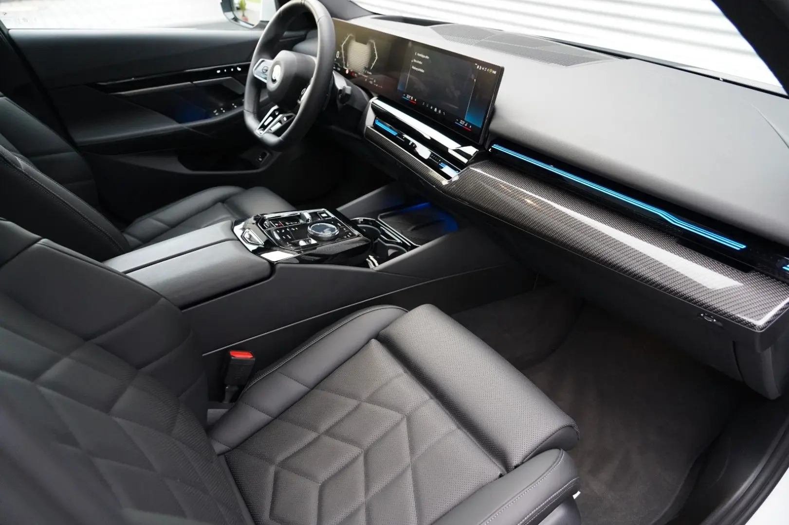 520d M Sport PANO HUD 360 MEMO H&K KOMFORT