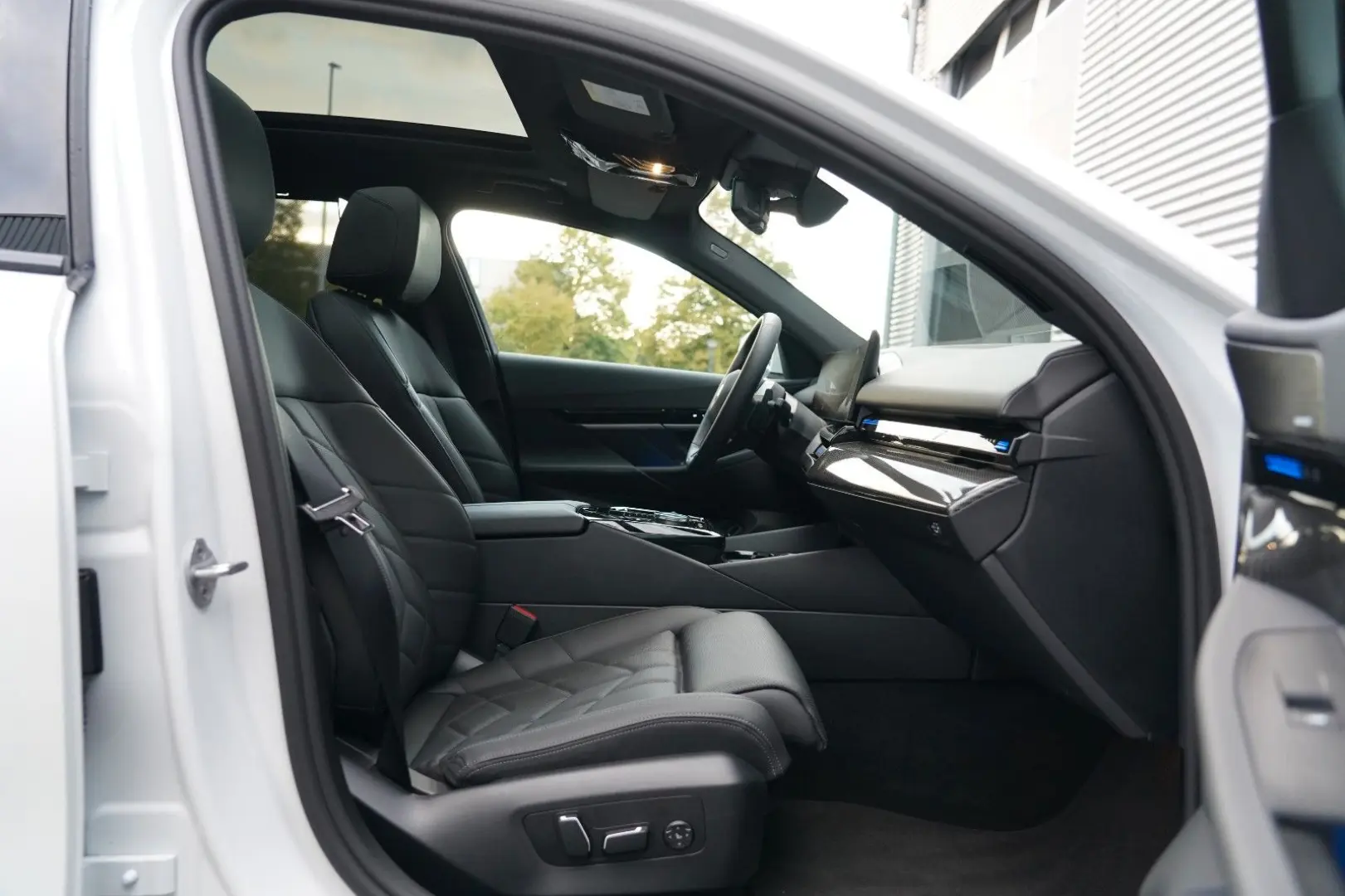 520d M Sport PANO HUD 360 MEMO H&K KOMFORT