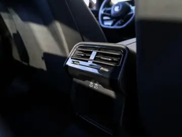 520d Limousine M Sport ACC AHK PanoDach HuD K360