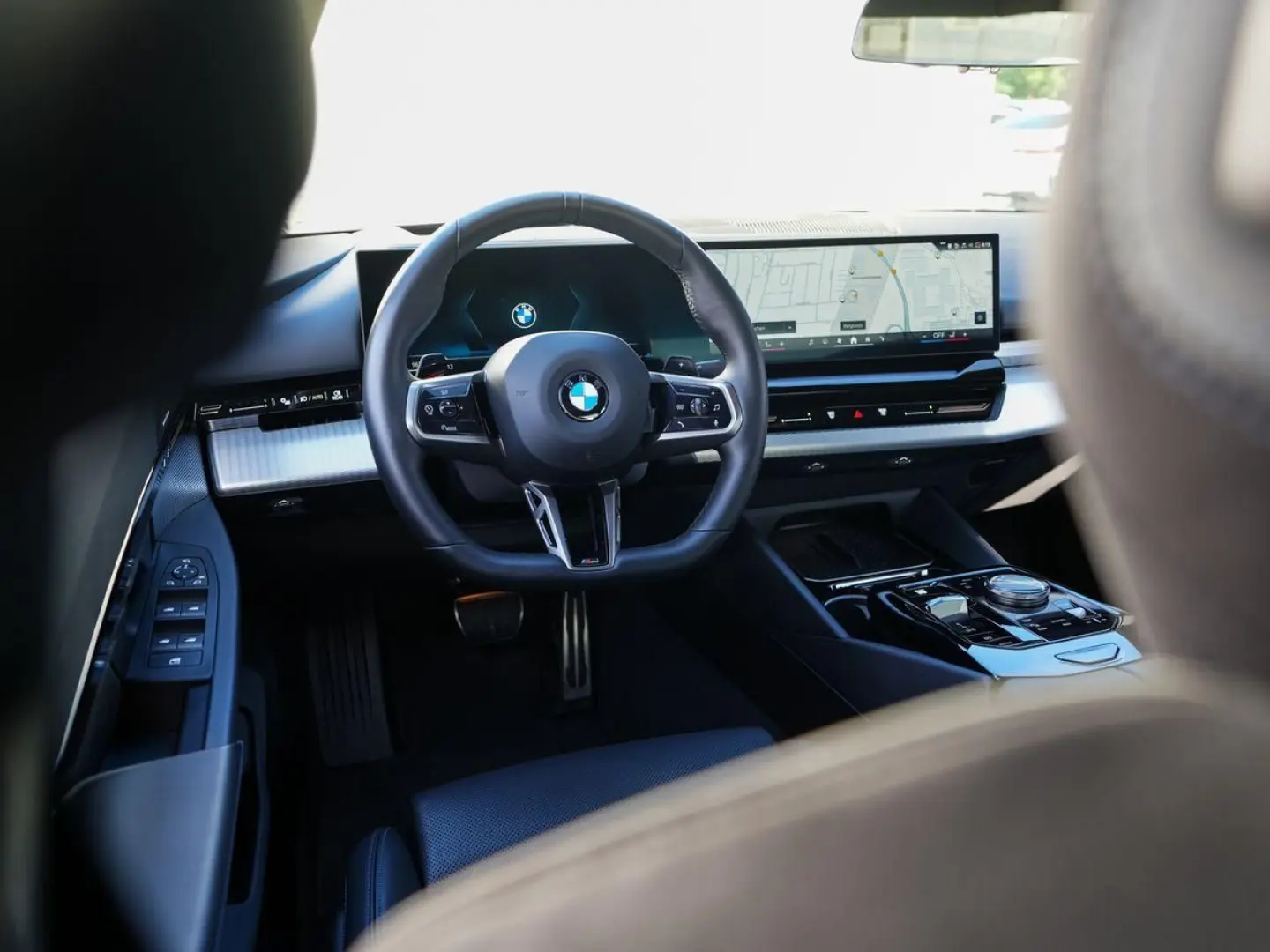 520d Limousine M Sport ACC AHK PanoDach HuD K360