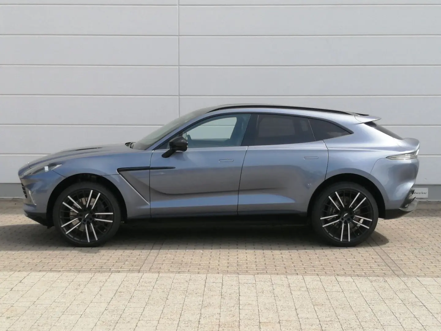 DBX -6 800 KM-