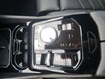 540d xDrive Limousine