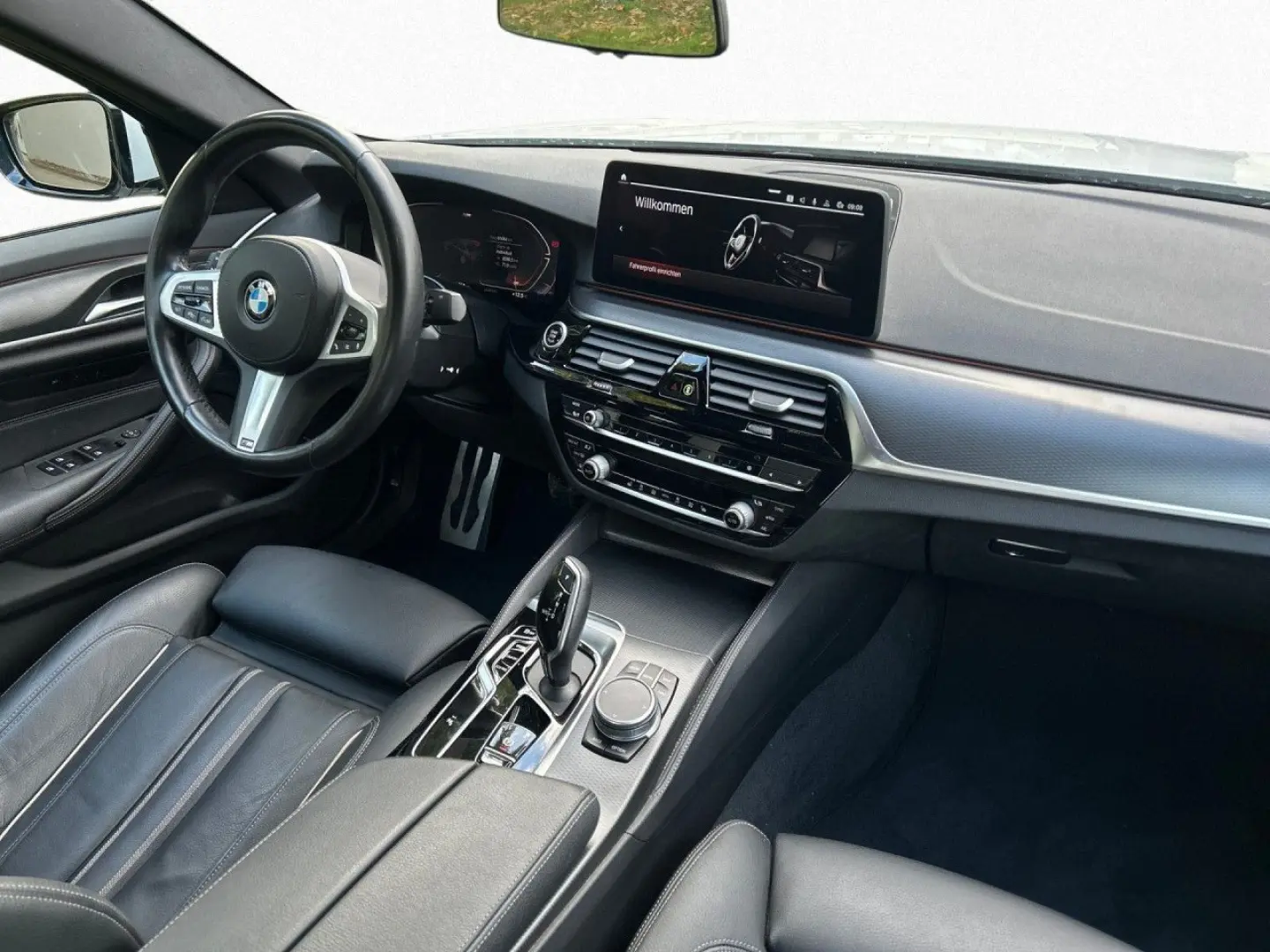540i xD Lim M SPORT LivProf St+Go RFK AHK KomfSi