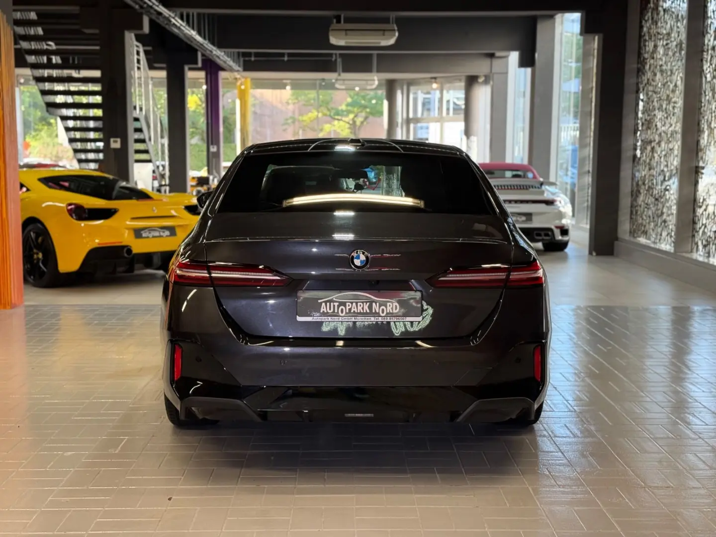 520i M Sport~PANO~LED~KAMERA 360°~HEAD-UP