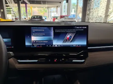 520i M Sport~PANO~LED~KAMERA 360°~HEAD-UP