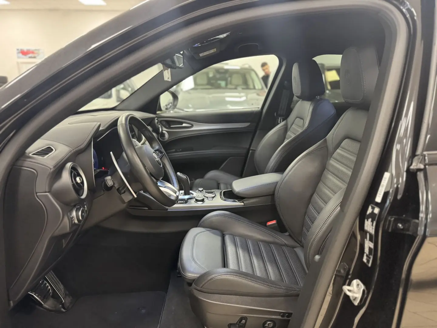 Stelvio Veloce*Q4*Sport*Harman/Kardon*Leder*ACC