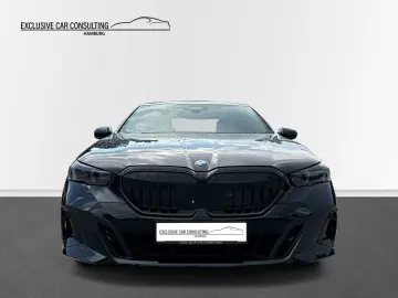 520i M Sport Pro *Iconic Glow *Shadow *Pano *21