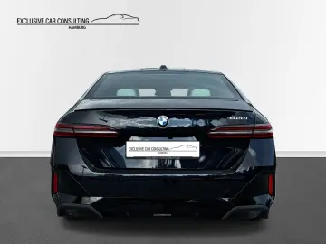 520i M Sport Pro *Iconic Glow *Shadow *Pano *21