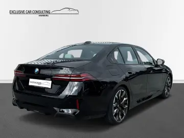 520i M Sport Pro *Iconic Glow *Shadow *Pano *21
