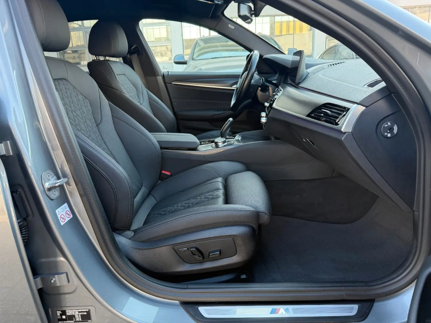 520 d Lim. M Sport+Head-up+Virtual+Navi+LED+Kam