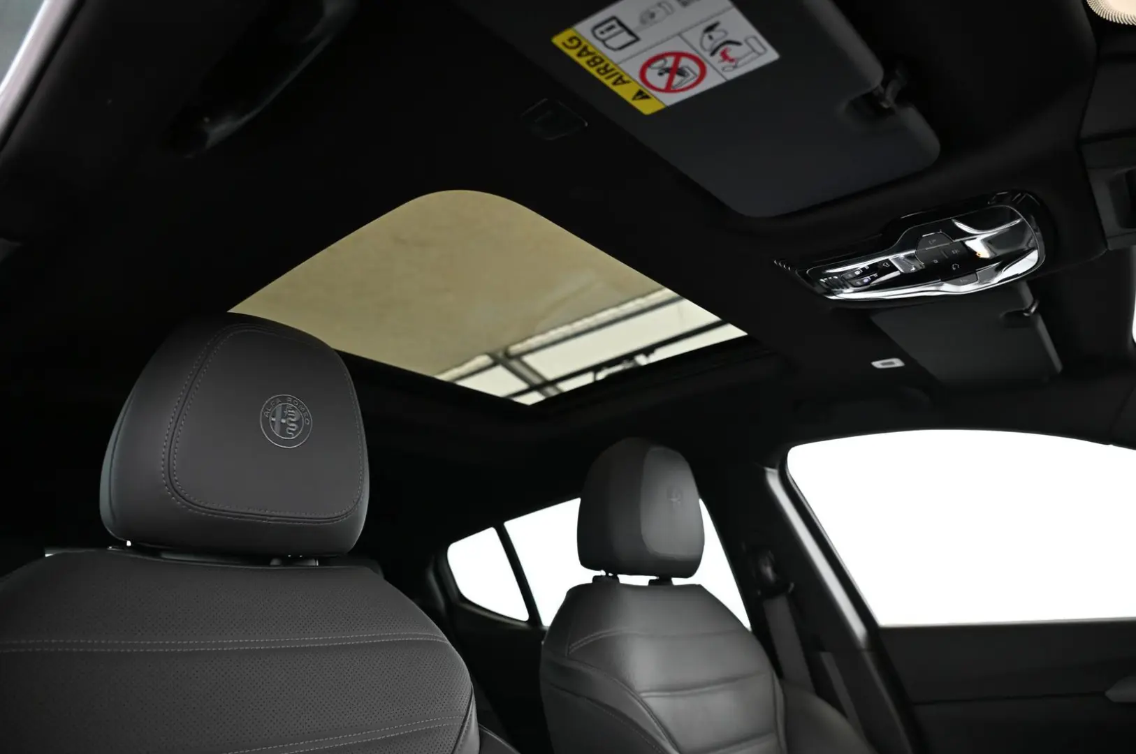 Tonale 1.3 PHEV 280 Q4 Veloce LED/PANO/PREMIUM/