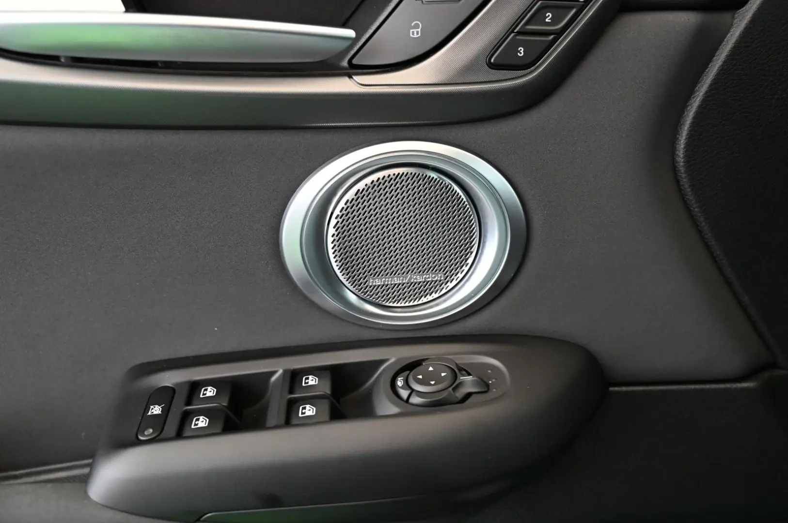 Tonale 1.3 PHEV 280 Q4 Veloce LED/PANO/PREMIUM/
