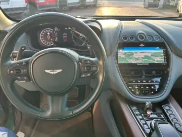 ASTON MARTIN DBX DBX
