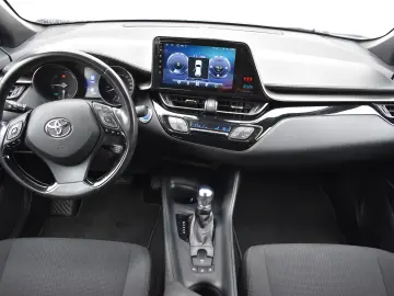 TOYOTA C-HR-1.8 HYBRID 2WD