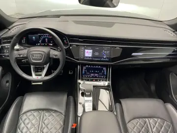 Q8 55 TFSI quattro S-Line Standheizung + HUD